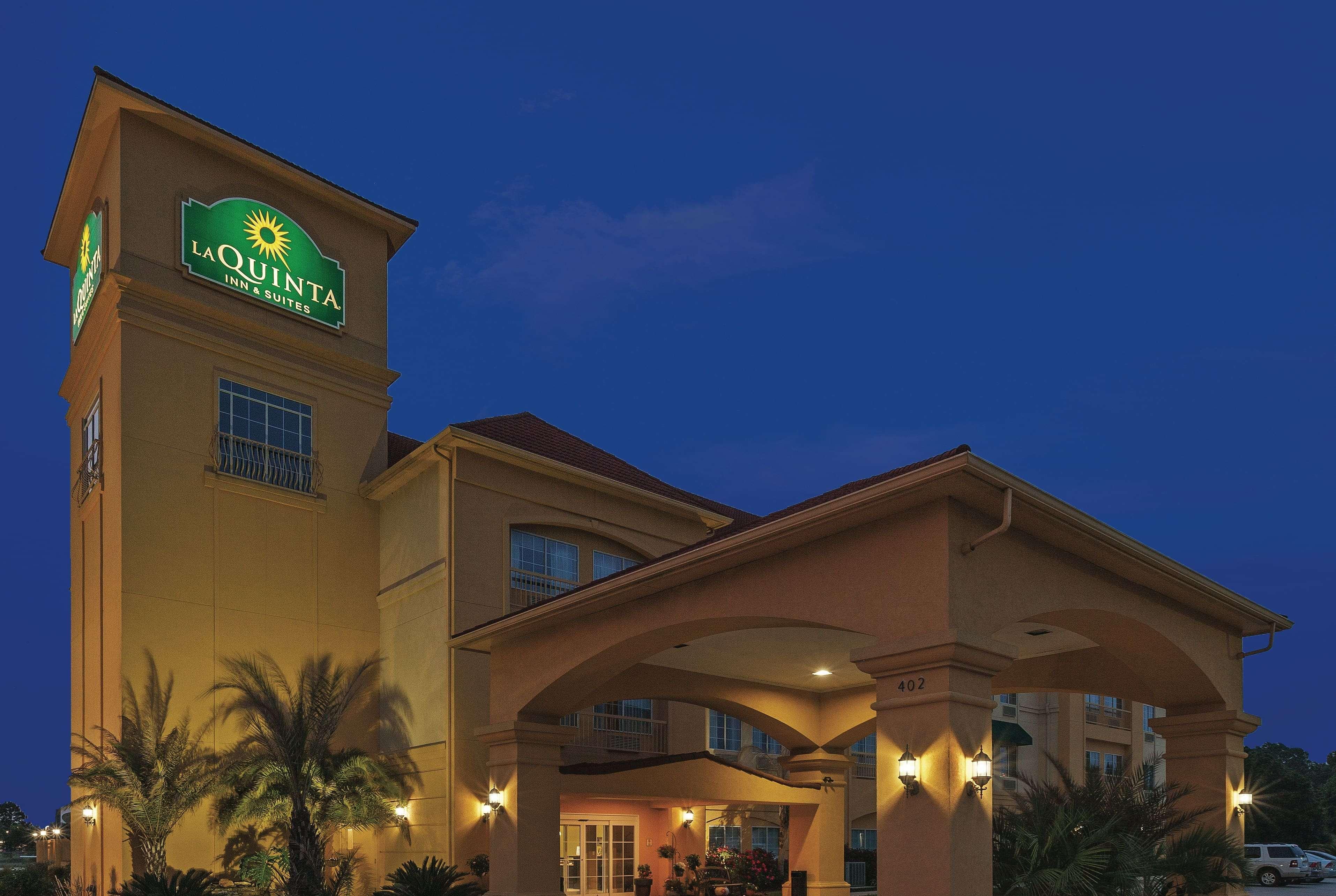 La Quinta By Wyndham Livingston Hotel Buitenkant foto